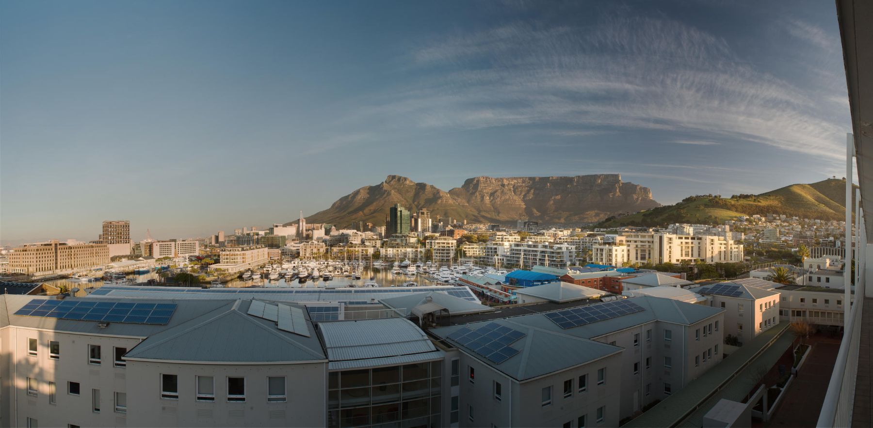 Cape Town V&A Waterfront — South Africa golf tour