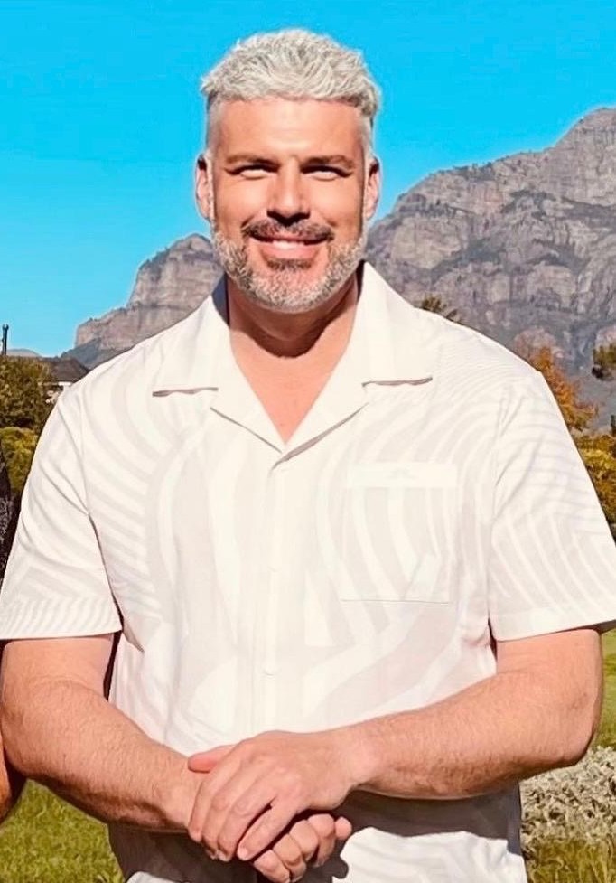 Chris Game — high-end event tours host