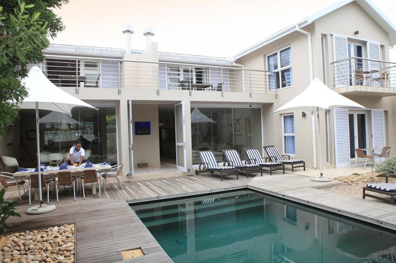 Restorative luxury safari mornings in Africa